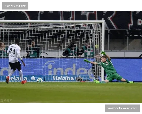 门兴主帅赛后批评红牌犯规 强调球队缺乏纪律性 门兴主帅赛后批评红牌犯规 强调球队缺乏纪律性